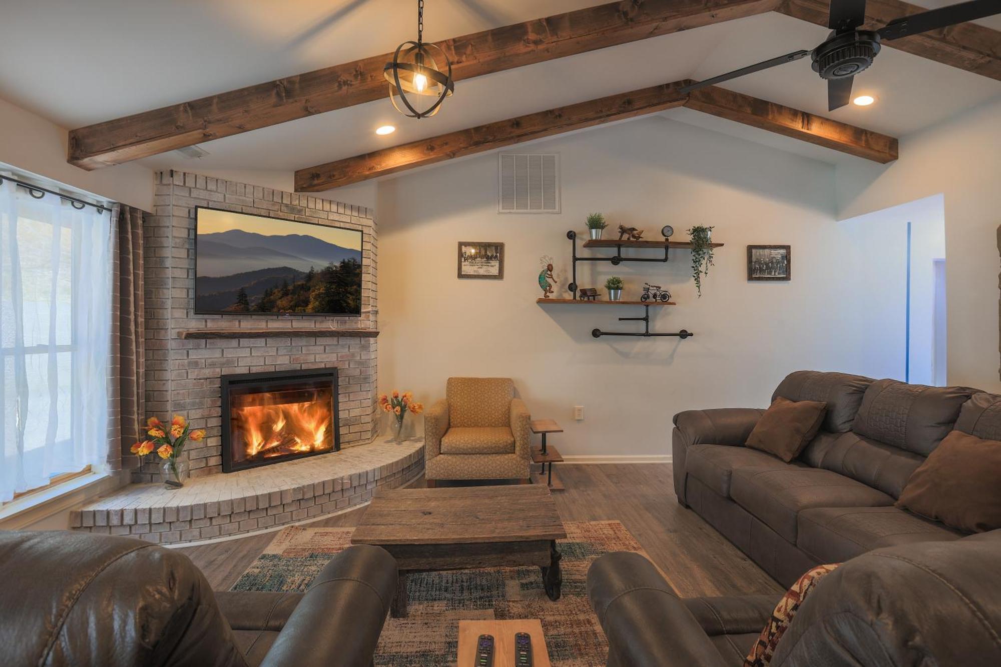 Relaxing 3Br Cottage 1 Mile To Main St Attractions Views Gatlinburg Exteriér fotografie